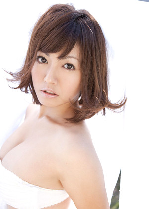 Sayaka Isoyama jpg 10