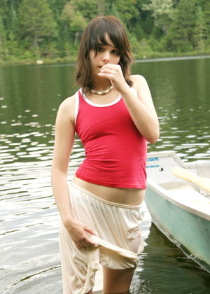 Ariel Rebel jpg 1