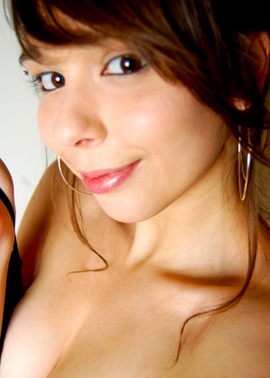 Ariel Rebel jpg 11