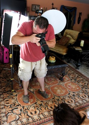 Aziani Model jpg 13