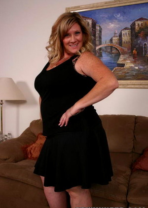 Bbw Hunter Deedra Joyful Fat Xxxmedia jpg 13