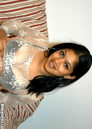 Bignaturals Model jpg 12