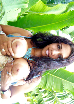 Bignaturals Model jpg 8