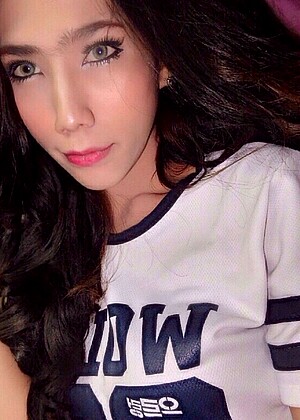 Hello Ladyboy Helloladyboy Model Mae Shemale Www Xxxvipde jpg 22