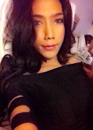 Hello Ladyboy Helloladyboy Model Mae Shemale Www Xxxvipde jpg 5