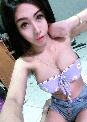 Hello Ladyboy Helloladyboy Model Pux Shemale Brass jpg 4