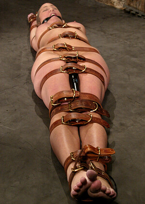 Hogtied Isabella Soprano Nikki Nipples Cat jpg 6