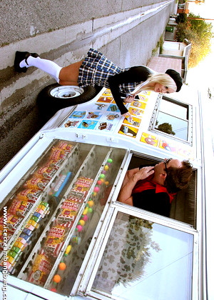 Icecreambangbang Model jpg 14