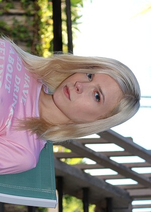 Matts Models Jocelyn Sweets Bigblondpornpics Outdoor Coreimg jpg 11