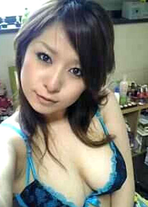 Meandmyasian Model jpg 3