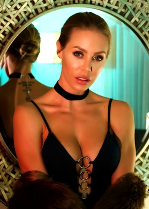 Nicole Aniston Nicole Aniston High Res Lingerie Sxe Videos jpg 8