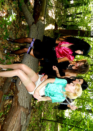 Pissing In Action Kate Leony Aprill Vanessa Vivien Dina Ferrera Gomez Donna Joe Alyssia Loop Mobi Strapon Park jpg 2