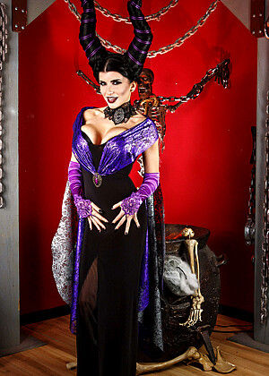 Romi Rain Violet Monroe jpg 1