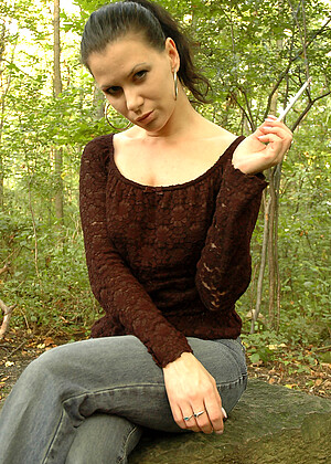 Smokingmina Model jpg 16