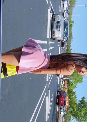 Stranded Teens Vina Sky Saxsy Car Blowjob Handsup jpg 2