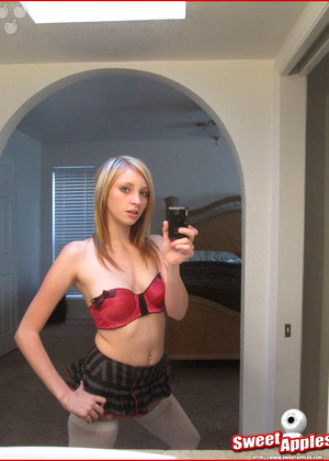 popular tag pichunter t Teen Self Pics pornpics (1)