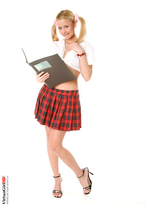 popular tag pichunter s Sexy School Girl pornpics (1)