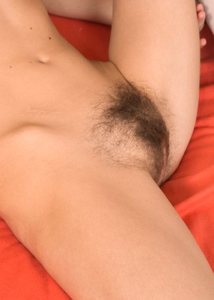 Wearehairy Model jpg 5