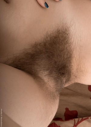 Wearehairy Model jpg 7