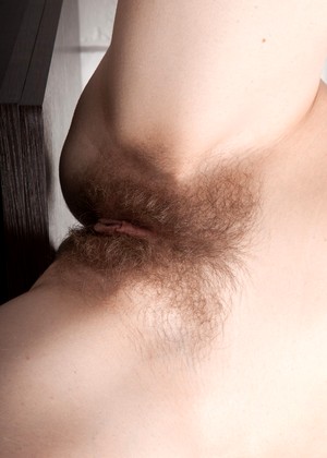 Wearehairy Model jpg 15