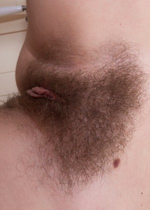 Wearehairy Model jpg 7