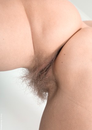 Wearehairy Model jpg 15