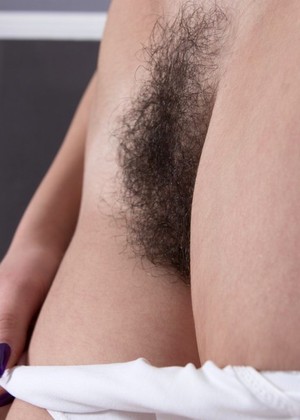 Wearehairy Model jpg 5