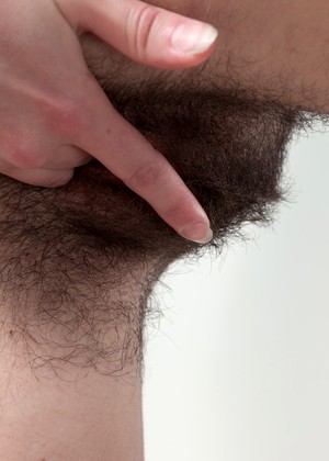 Wearehairy Model jpg 16