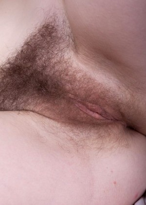 Wearehairy Model jpg 15