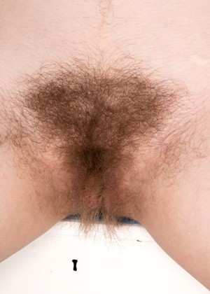 Wearehairy Model jpg 7