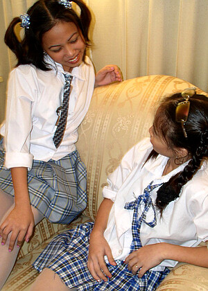 Young Lesbians Portal Younglesbiansportal Model Bondagettes Schoolgirl Pussykat Pink jpg 8