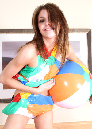 Balloonsluts Fuckable Lola Normal Skinny Porno Edition