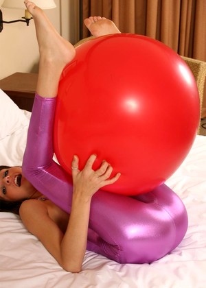 Balloonsluts Lola Better Teen Book