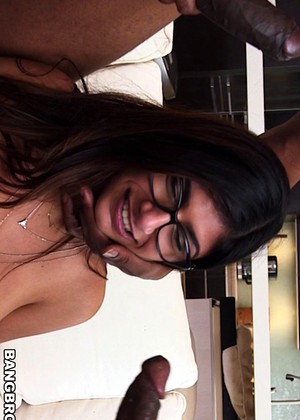 Bangbrosnetwork Mia Khalifa Pure Brunette Fuckgram