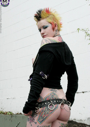 Barelyevil Barelyevil Model Daily Punk Gf Station