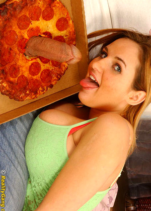 Bigsausagepizza Heather Direct Blonde Fetish Beauty Mobile Download