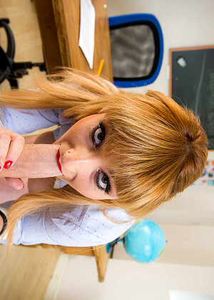 Bigtitsatschool Jordi El Nino Polla Lucia Fernandez Zemanova Petite Buck