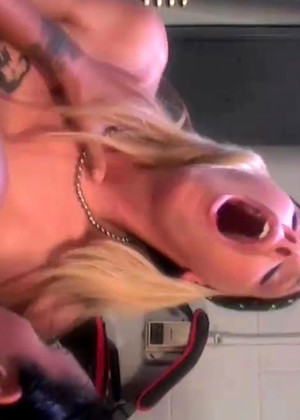 Bizarrevideo Bizarrevideo Model Deepthroat Bdsm Fuckgram