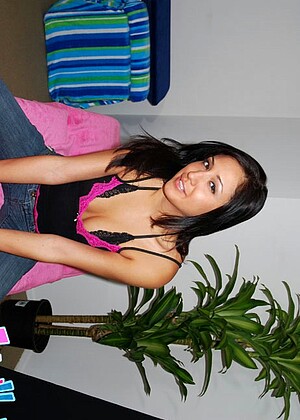 Fuckedhard18 Fuckedhard18 Model Starr Clothed Allfinegirls