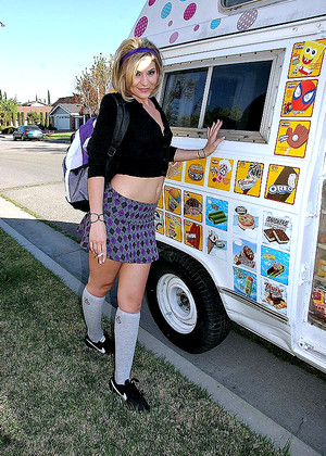 Icecreambangbang Icecreambangbang Model See Schoolgirls Tv