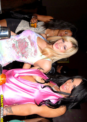 Inthevip Inthevip Model Wet Hardcore Broadcast