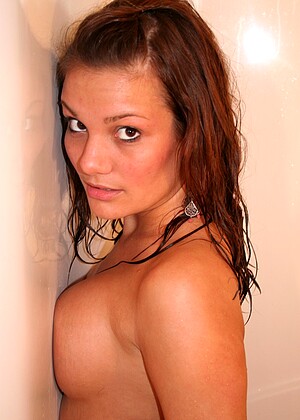 Iwantkatie Kate Crush Metro Wet Sexmodel