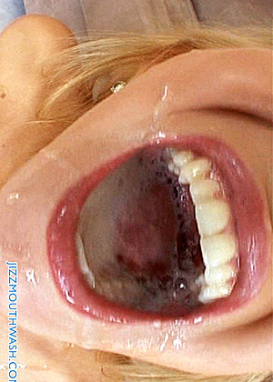 Jizzmouthwash Jizzmouthwash Model Cool Oral Porn Photos