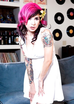 Joannaangel Joanna Angel Pioneer Milf Pictures