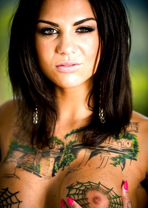 Milehighmedia Bonnie Rotten Hyper Clothed College