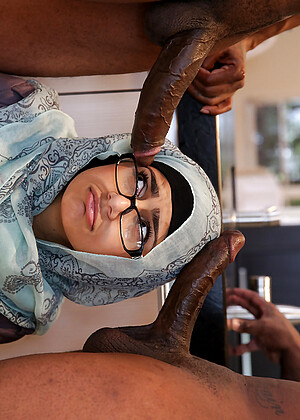 Monstersofcock Mia Khalifa Eronata Handjob Materials