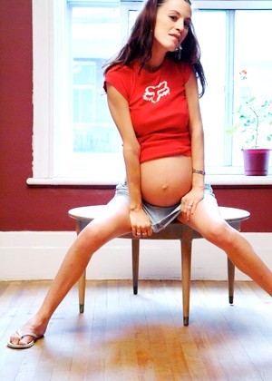 Preggolicious Kimmy Smart Brunettes Xxxpics