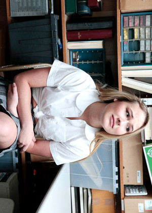 Shoplyfter Alyssa Cole Exclusive Shoplifter Sn