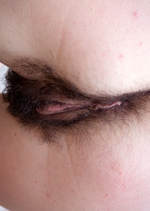 Wearehairy Wearehairy Model Platinum Hirsute Pussy Mobile Pass